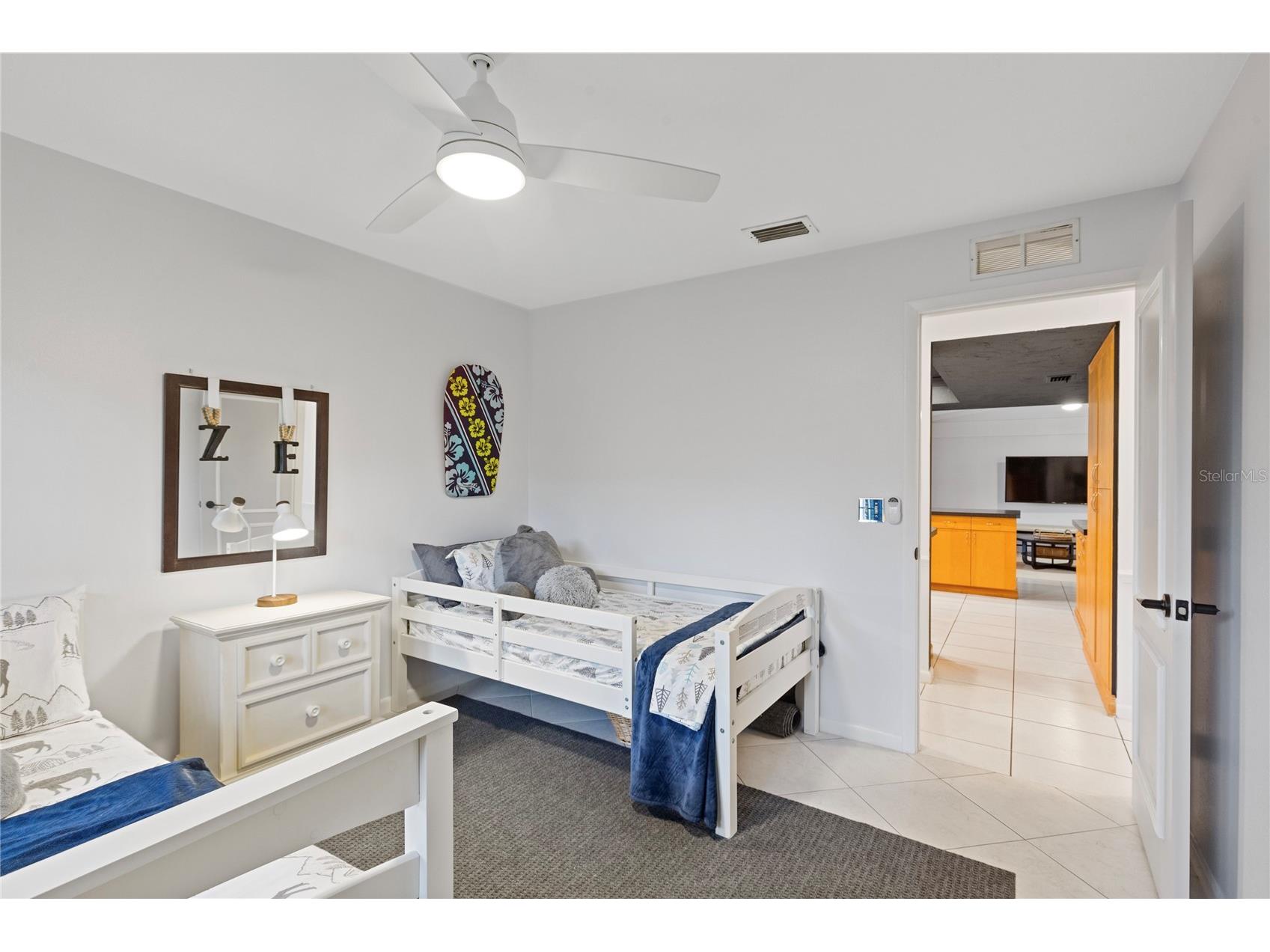 10 Arbor Lane Oldsmar FL 34677 TB8516041 image40
