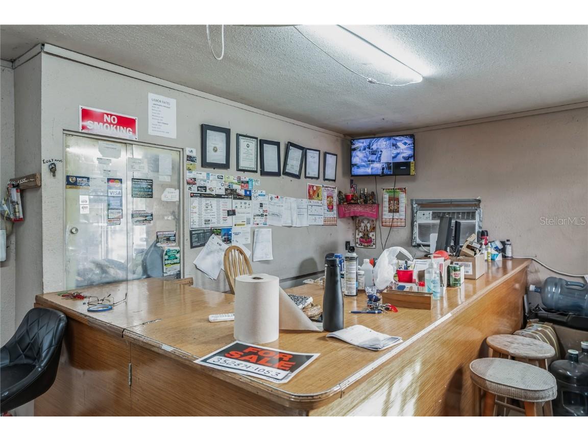 10 Barry Avenue Mascotte FL 34753 O6274482 image2