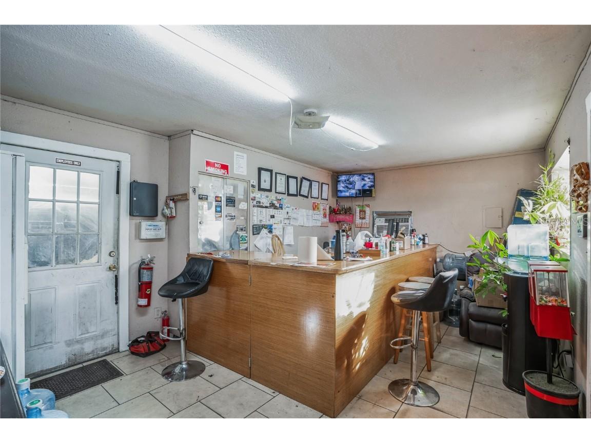 10 Barry Avenue Mascotte FL 34753 O6274482 image3