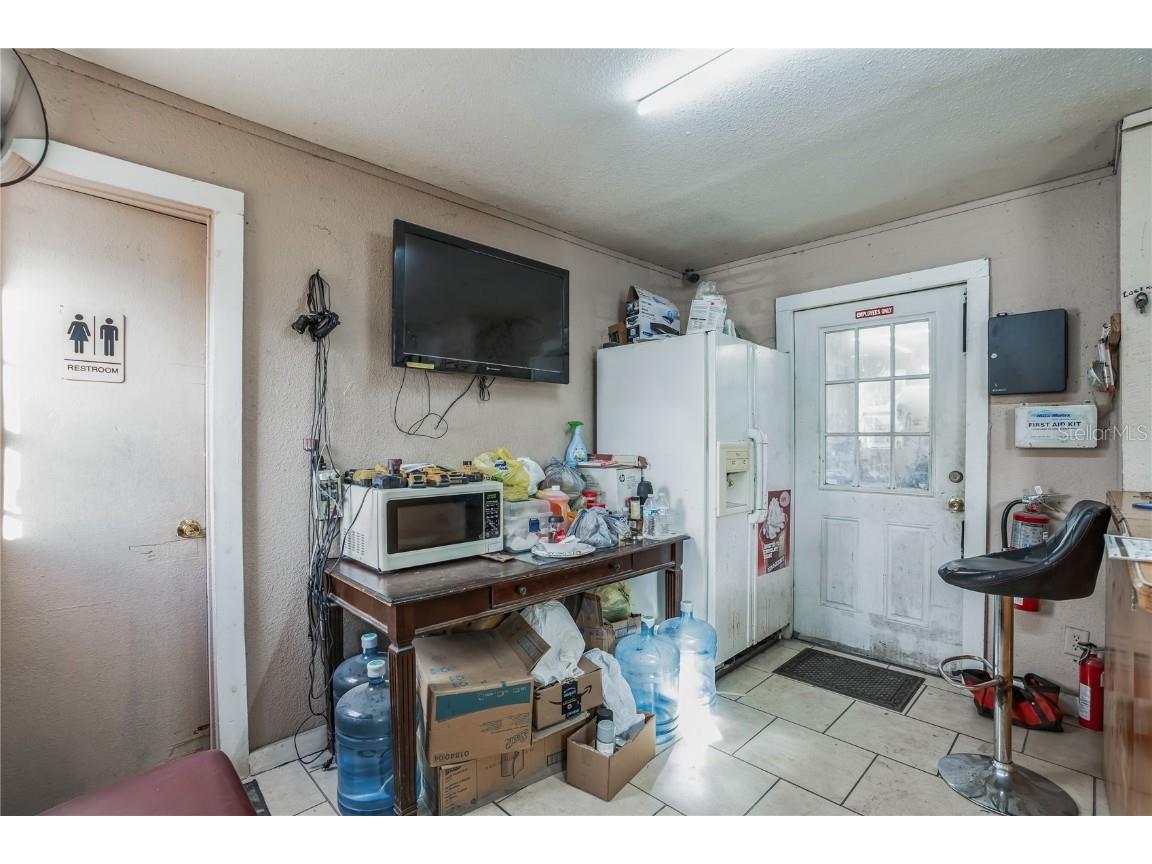 10 Barry Avenue Mascotte FL 34753 O6274482 image9