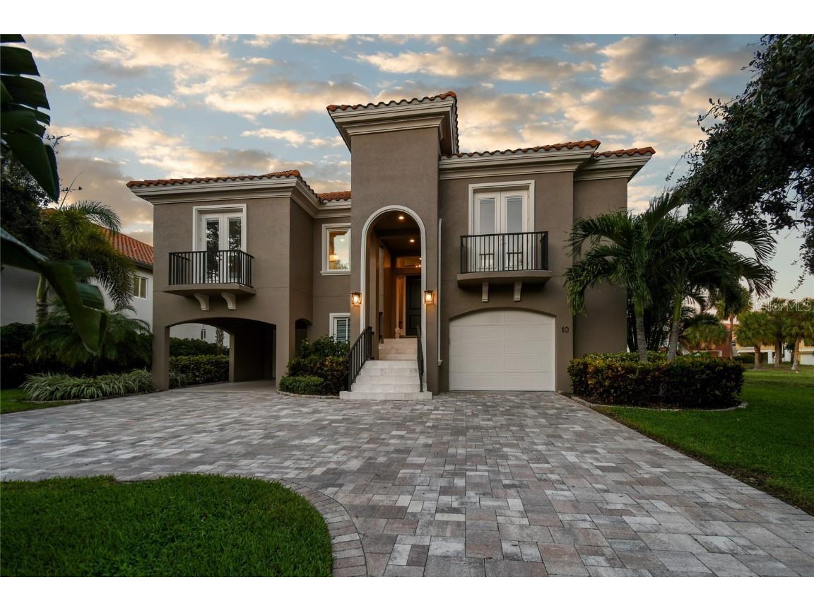 10 Bayfront Court S Saint Petersburg FL 33711 - BOCA CIEGA BAY U8216048 image1