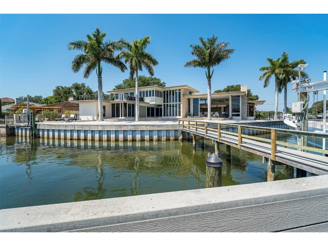 10 Brightwaters Circle NE Saint Petersburg FL 33704 - TAMPA BAY TB8425814 image2