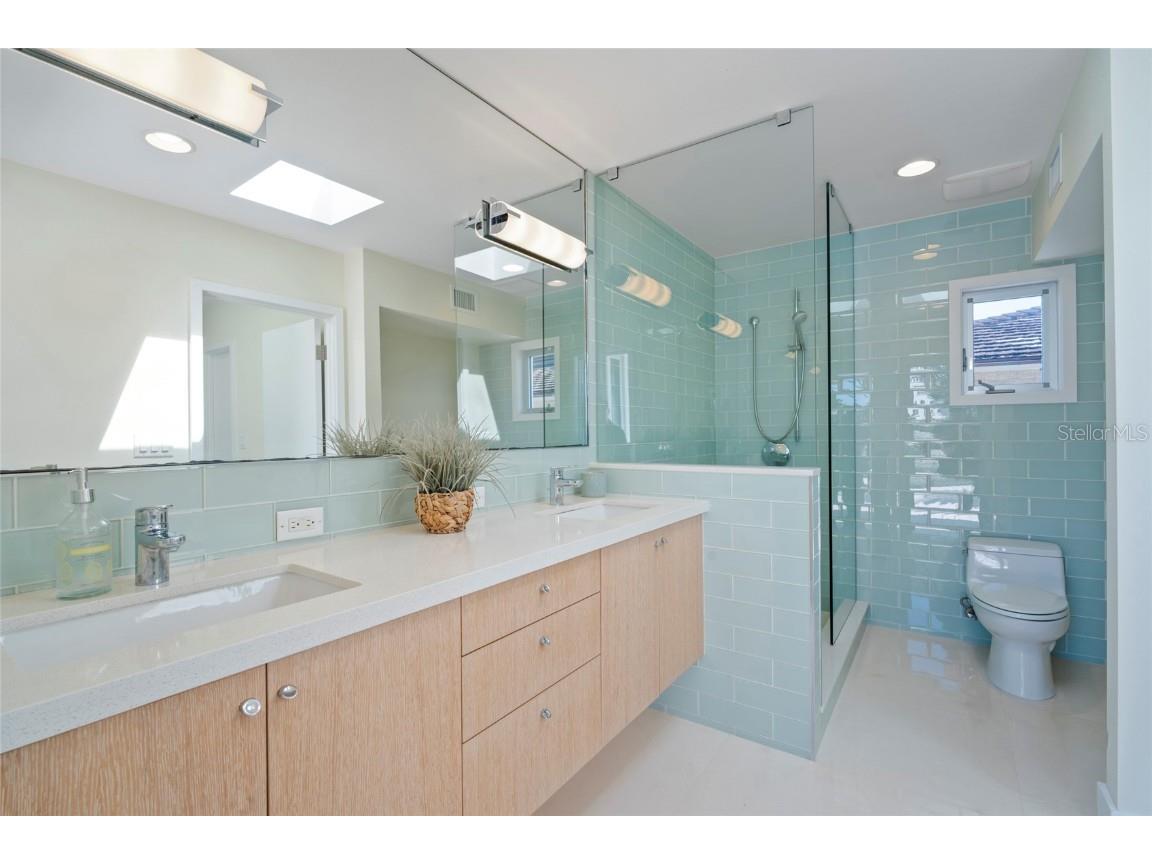 10 Brightwaters Circle NE Saint Petersburg FL 33704 - TAMPA BAY TB8425814 image26