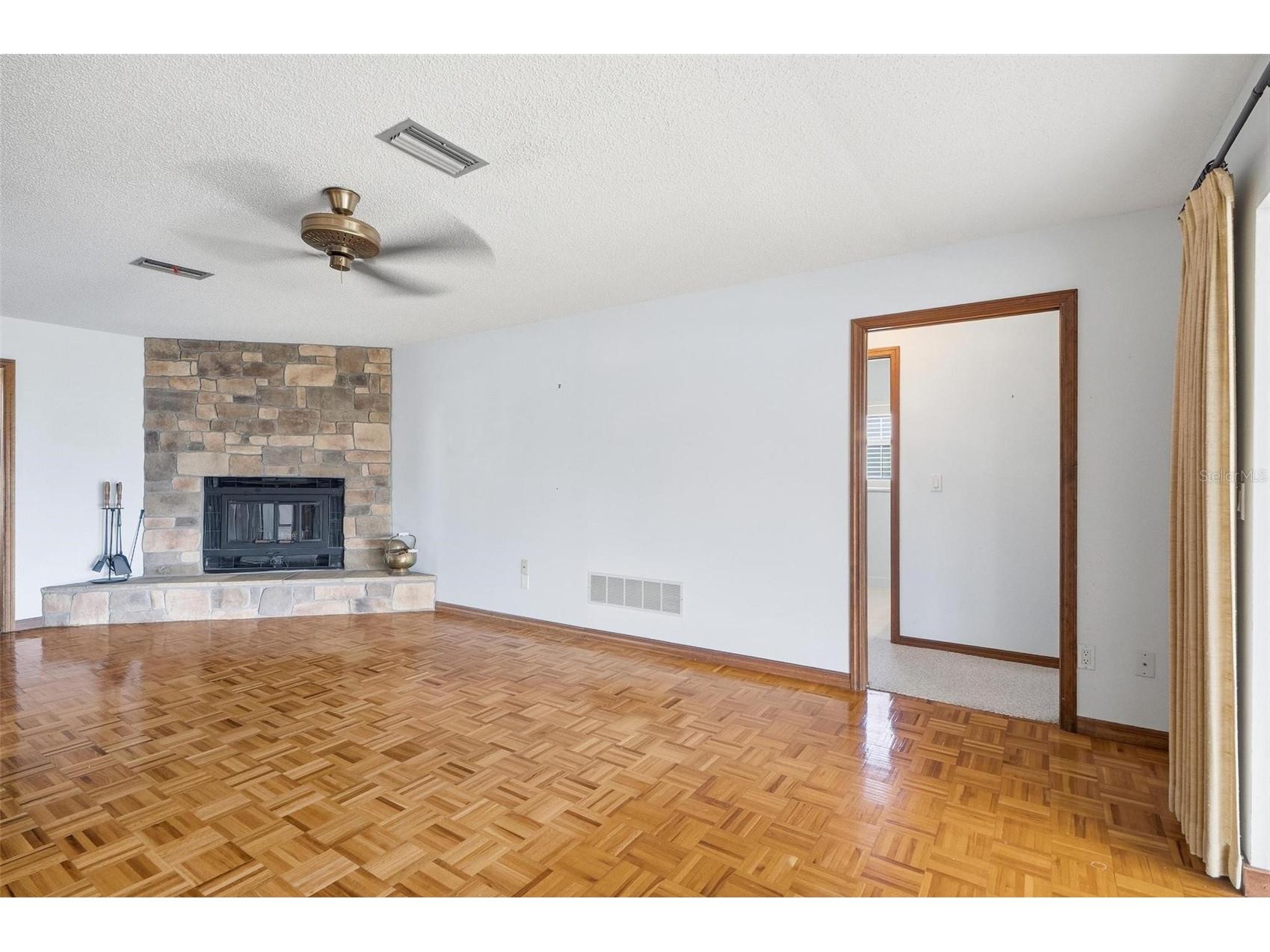 10 Cherry Court Palm Coast FL 32137 FC317435 image9