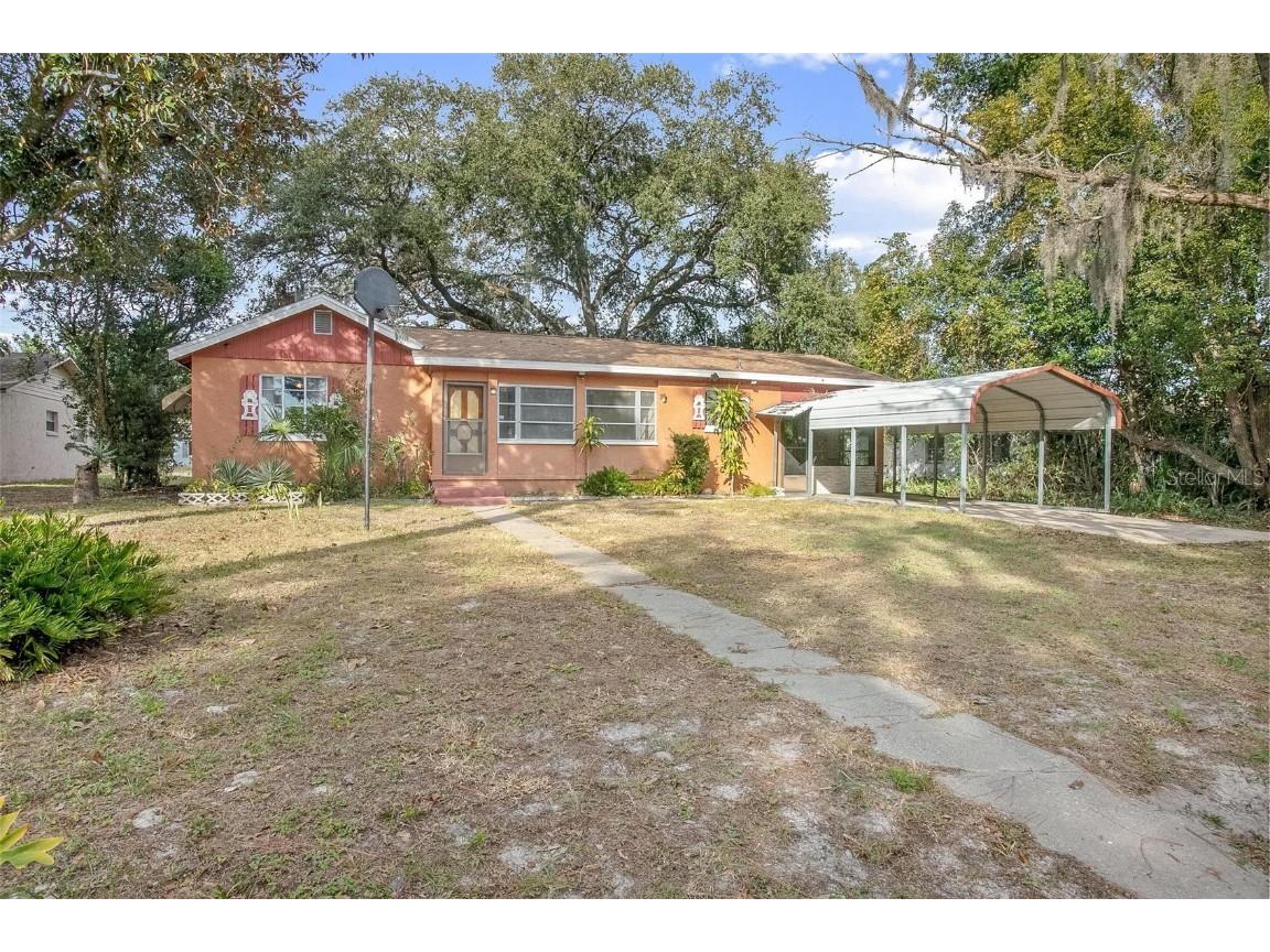 10 Debary Drive Debary FL 32713 V4939819 image1