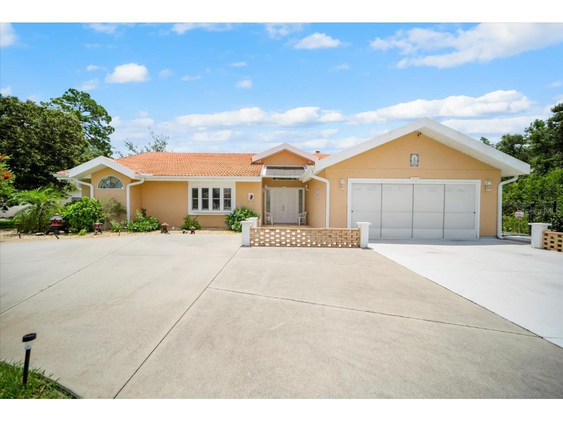 10 Falls Place Palm Coast FL 32137 FC293052 image1