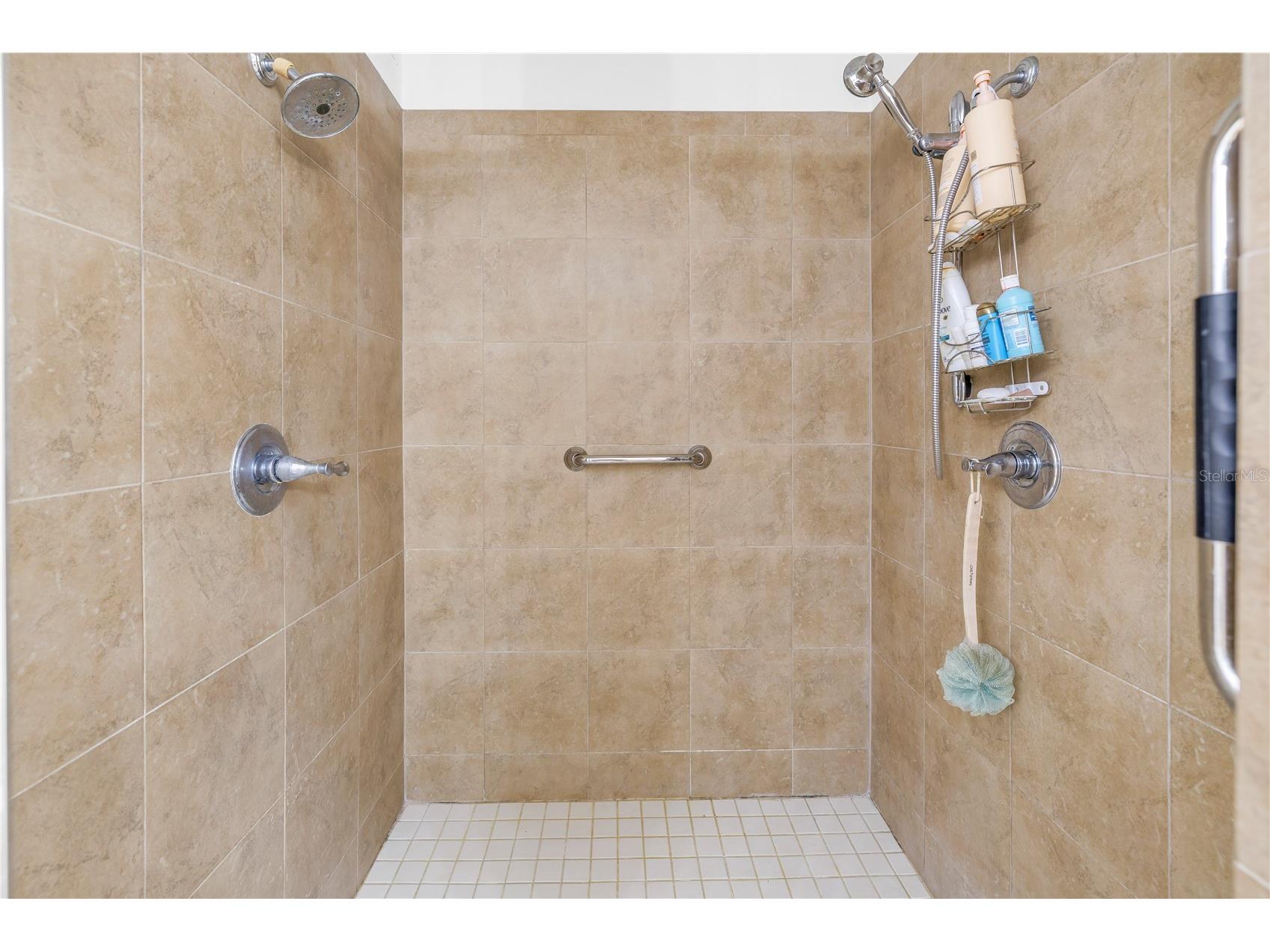 10 Franklin Court S #63D Saint Petersburg FL 33711 TB8507251 image28