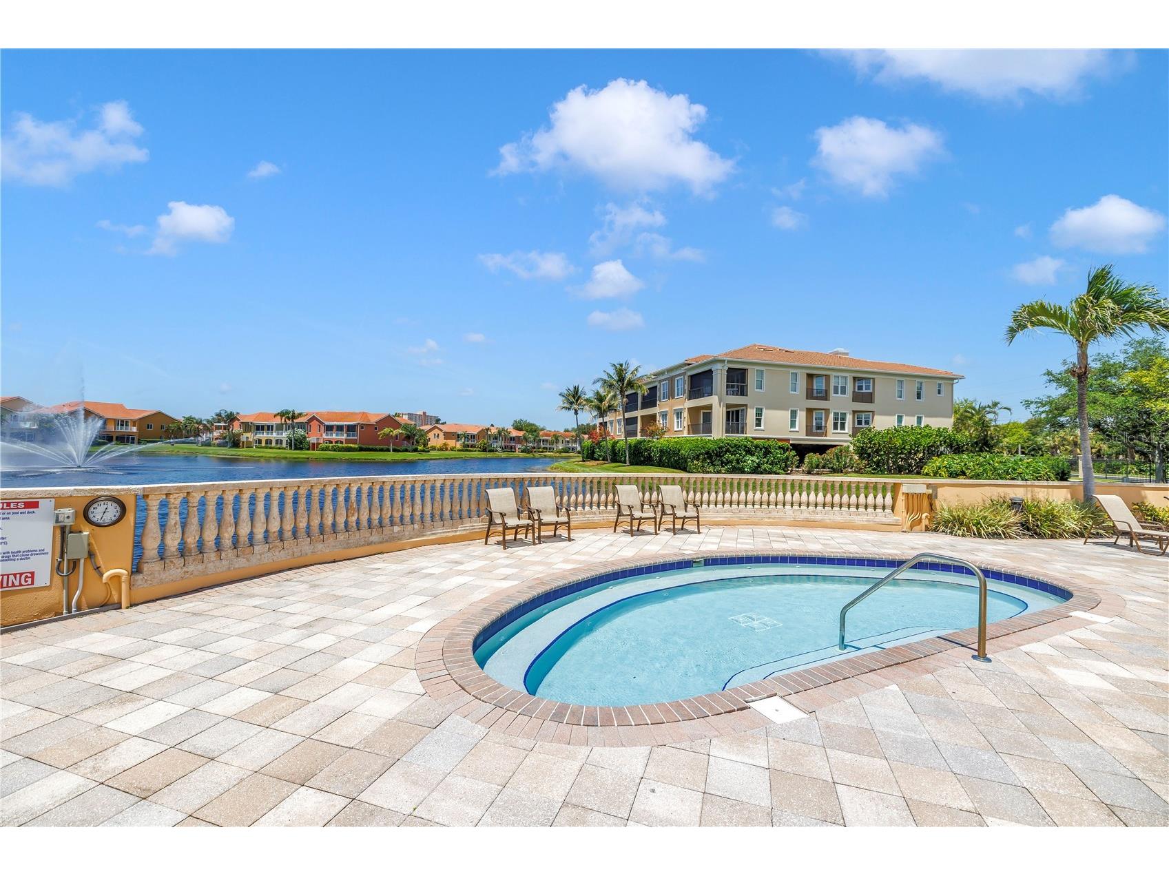 10 Franklin Court S #63D Saint Petersburg FL 33711 TB8507251 image31