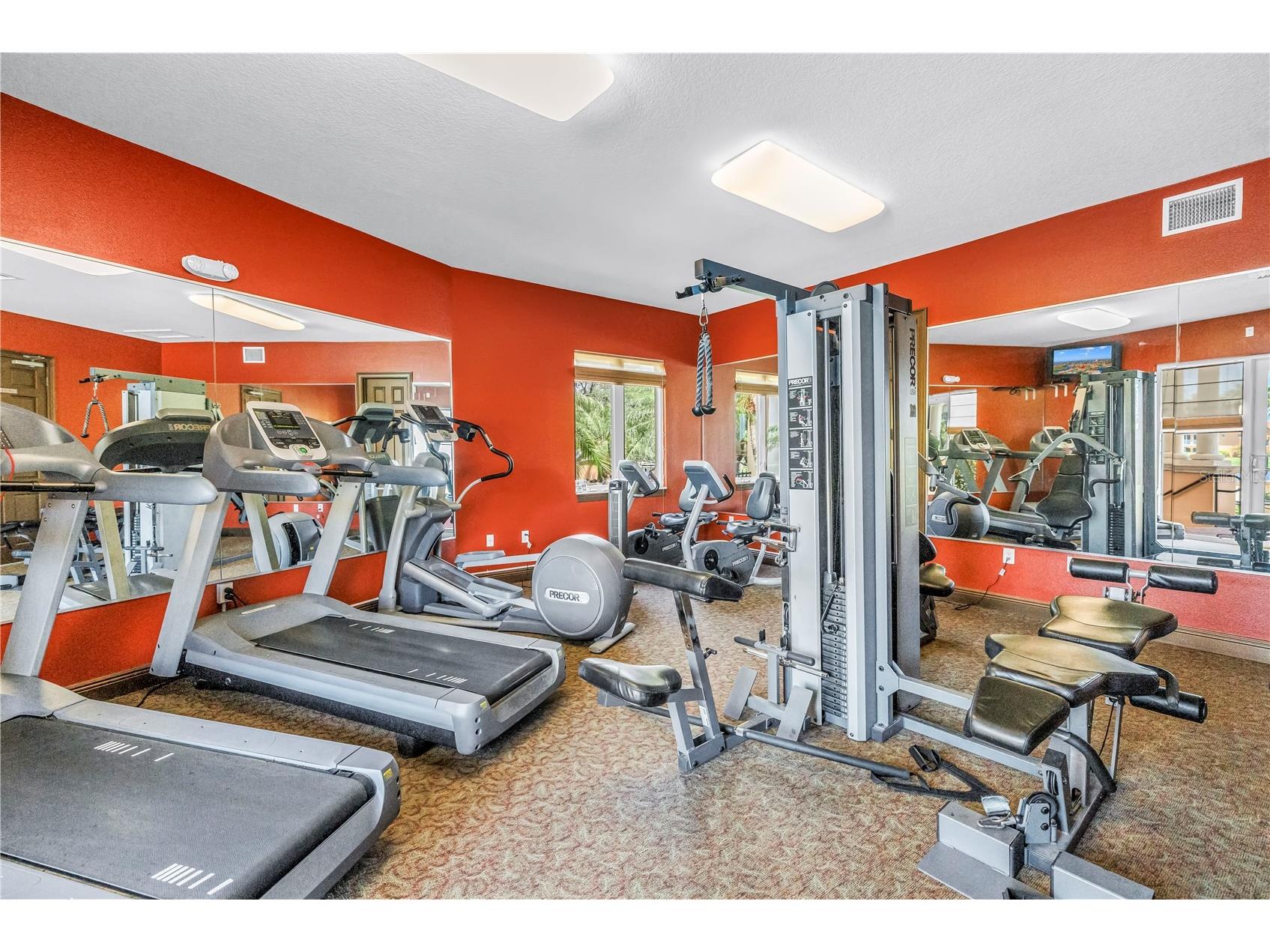 10 Franklin Court S #63D Saint Petersburg FL 33711 TB8507251 image33