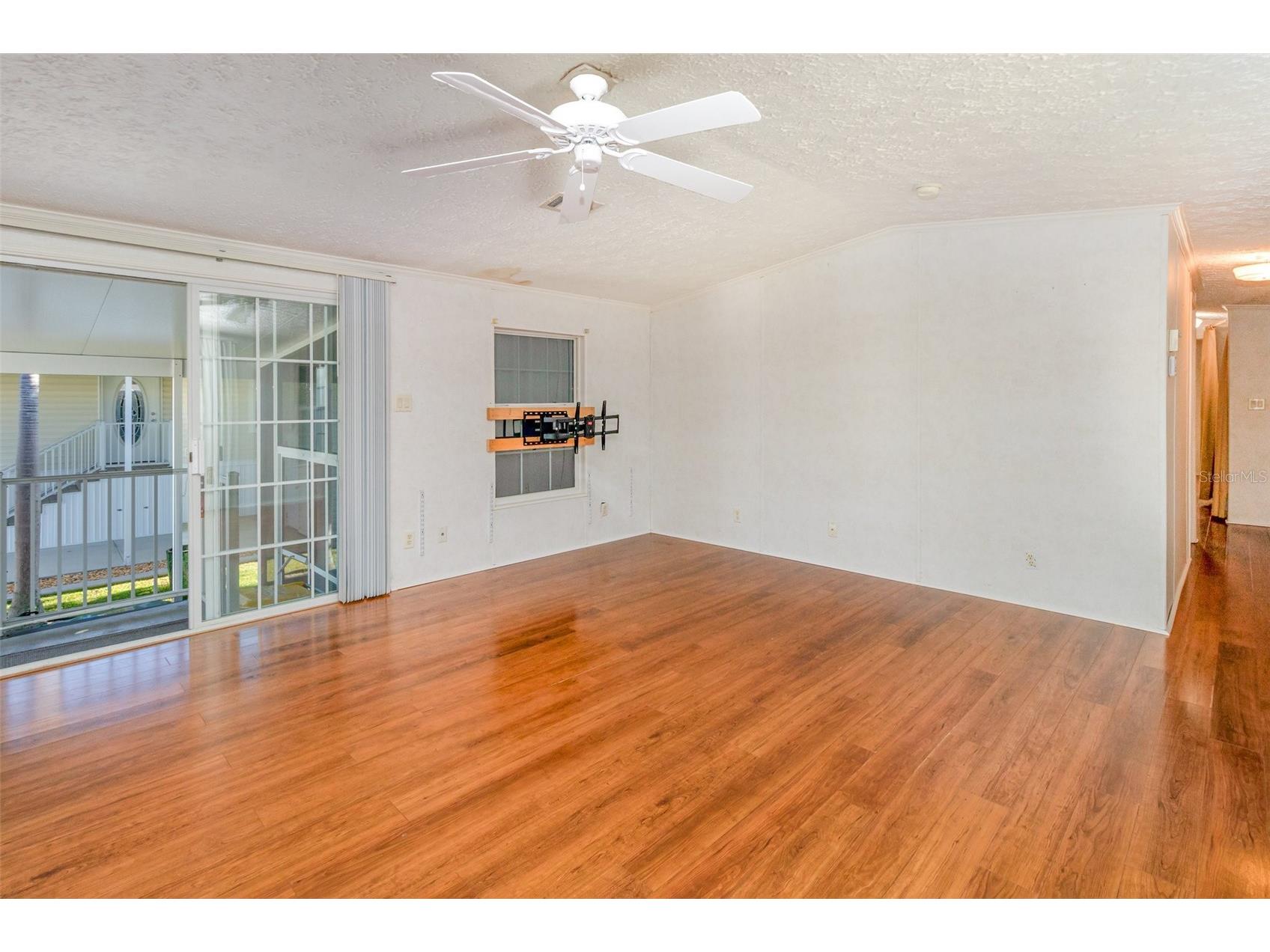 10 Holland Drive Punta Gorda FL 33950 C7517748 image3