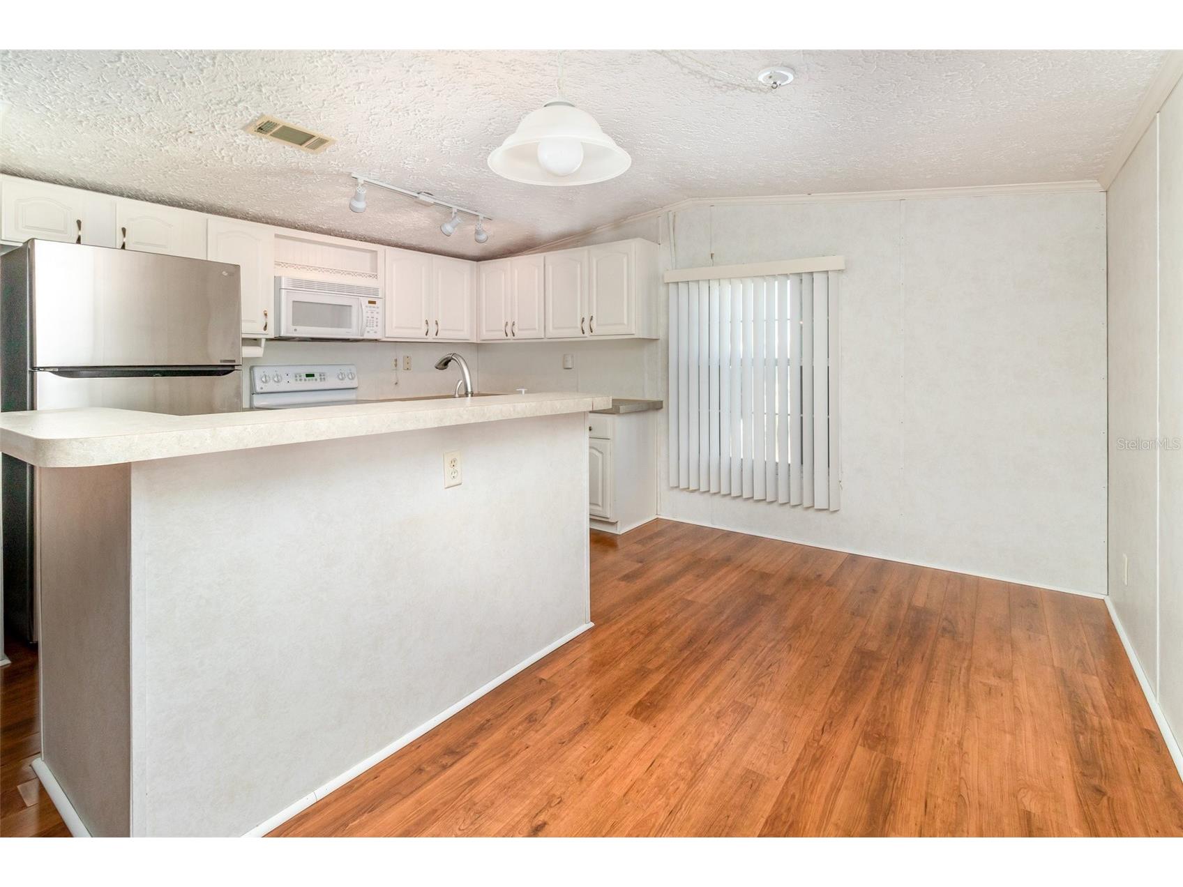 10 Holland Drive Punta Gorda FL 33950 C7517748 image6