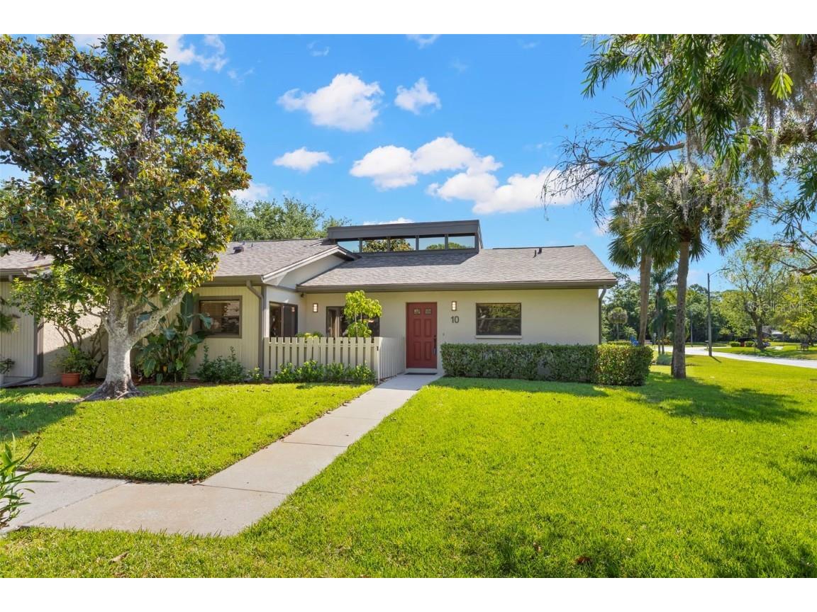 10 James Court Oldsmar FL 34677 TB8366392 image1
