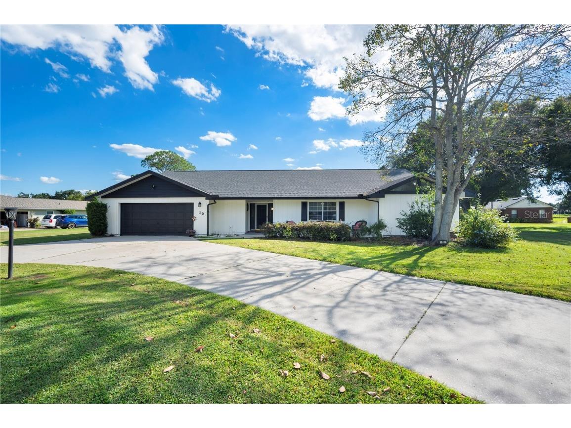 10 Meadowlake Court Winter Haven FL 33884 P4936722 image1