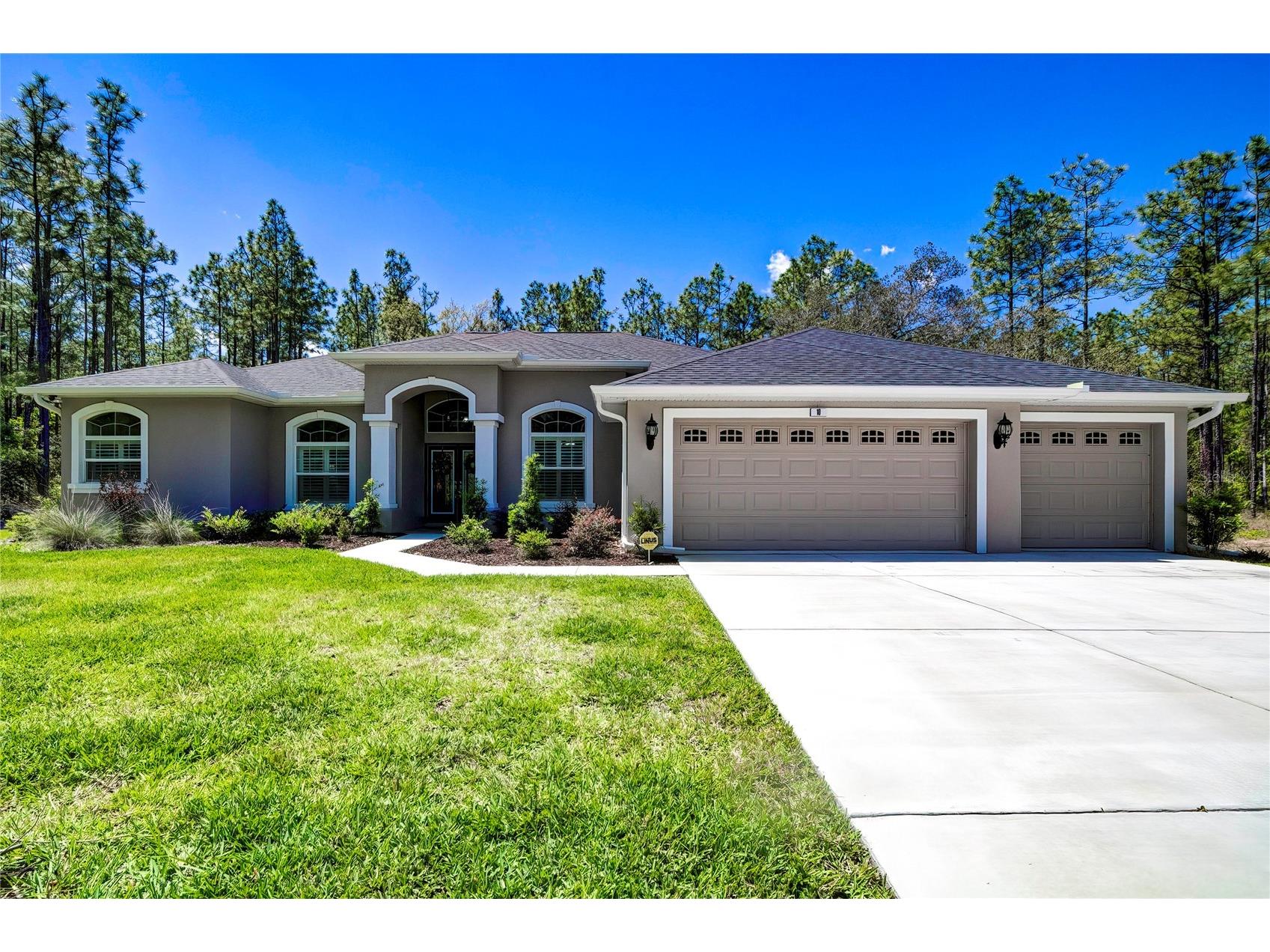 10 Milbark Court Homosassa FL 34446 TB8487747 image1