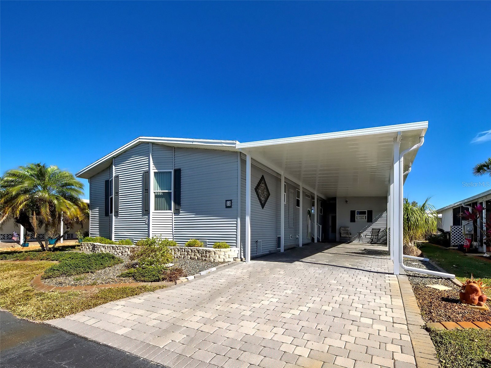 10 N Buena Vista Avenue Englewood FL 34223 N6142741 image1