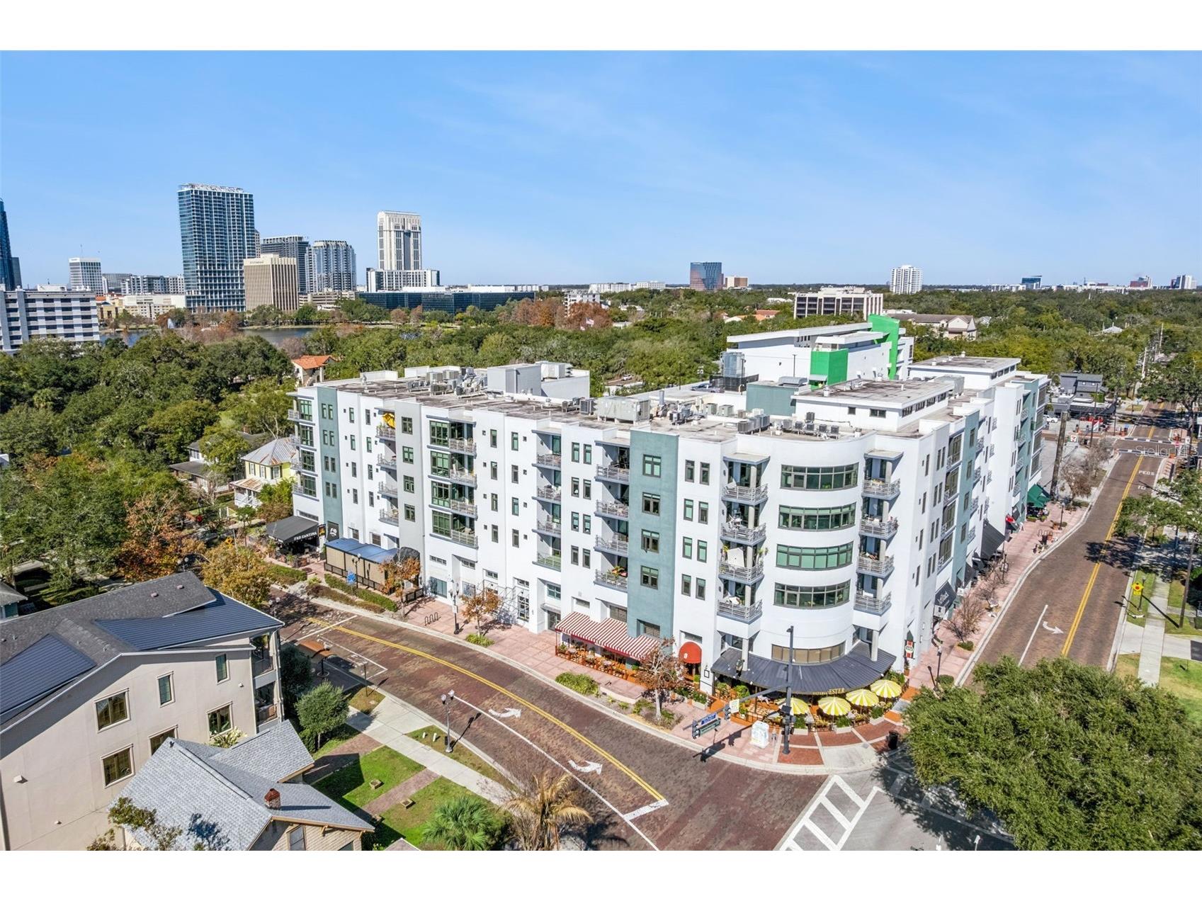 10 N Summerlin Avenue #13 Orlando FL 32801 O6378745 image1