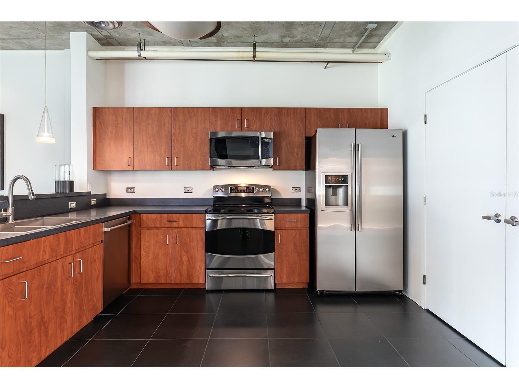 10 N Summerlin Avenue #14 Orlando FL 32801 O6421801 image6