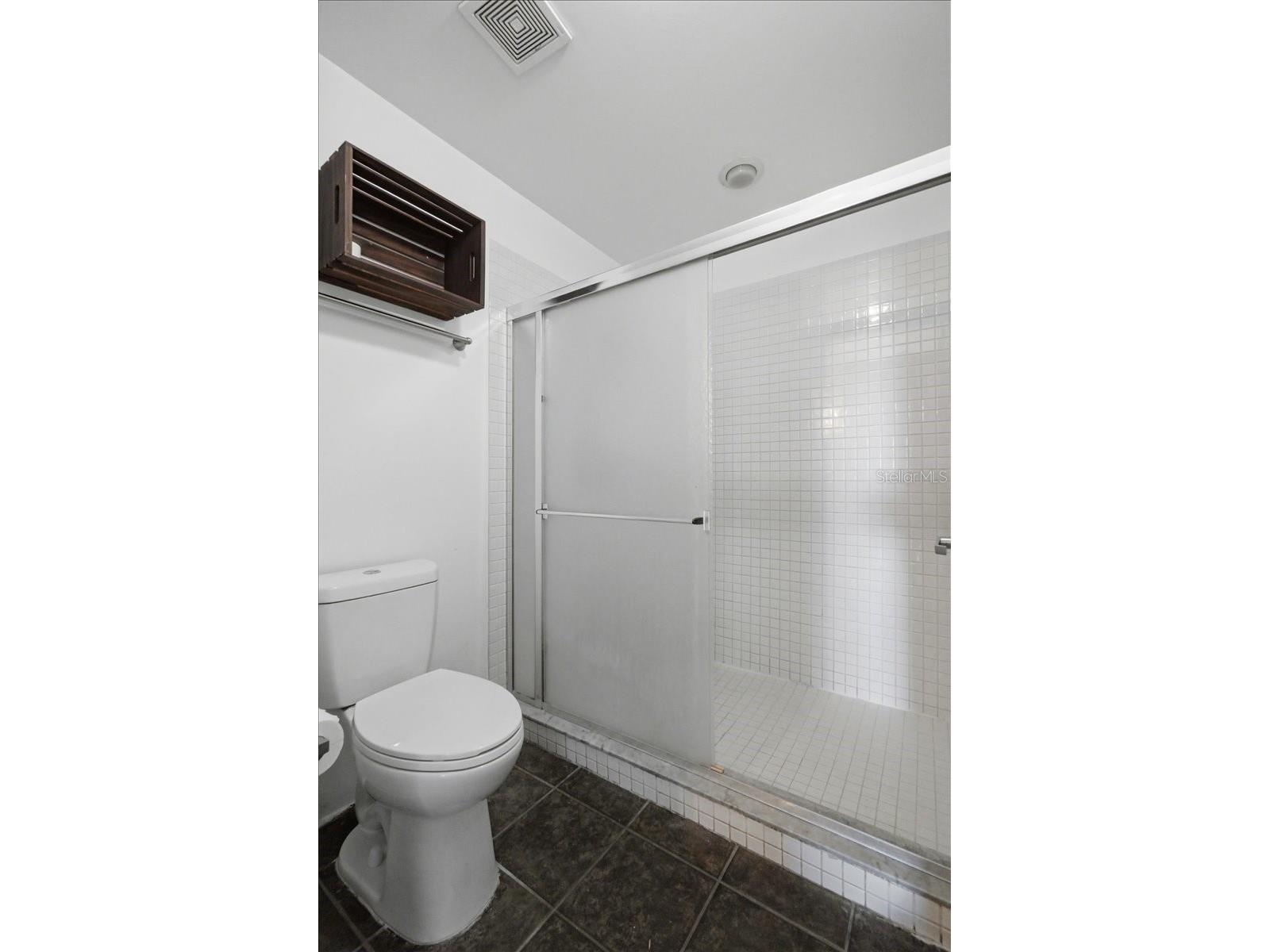 10 N Summerlin Avenue #7 Orlando FL 32801 OM717567 image30