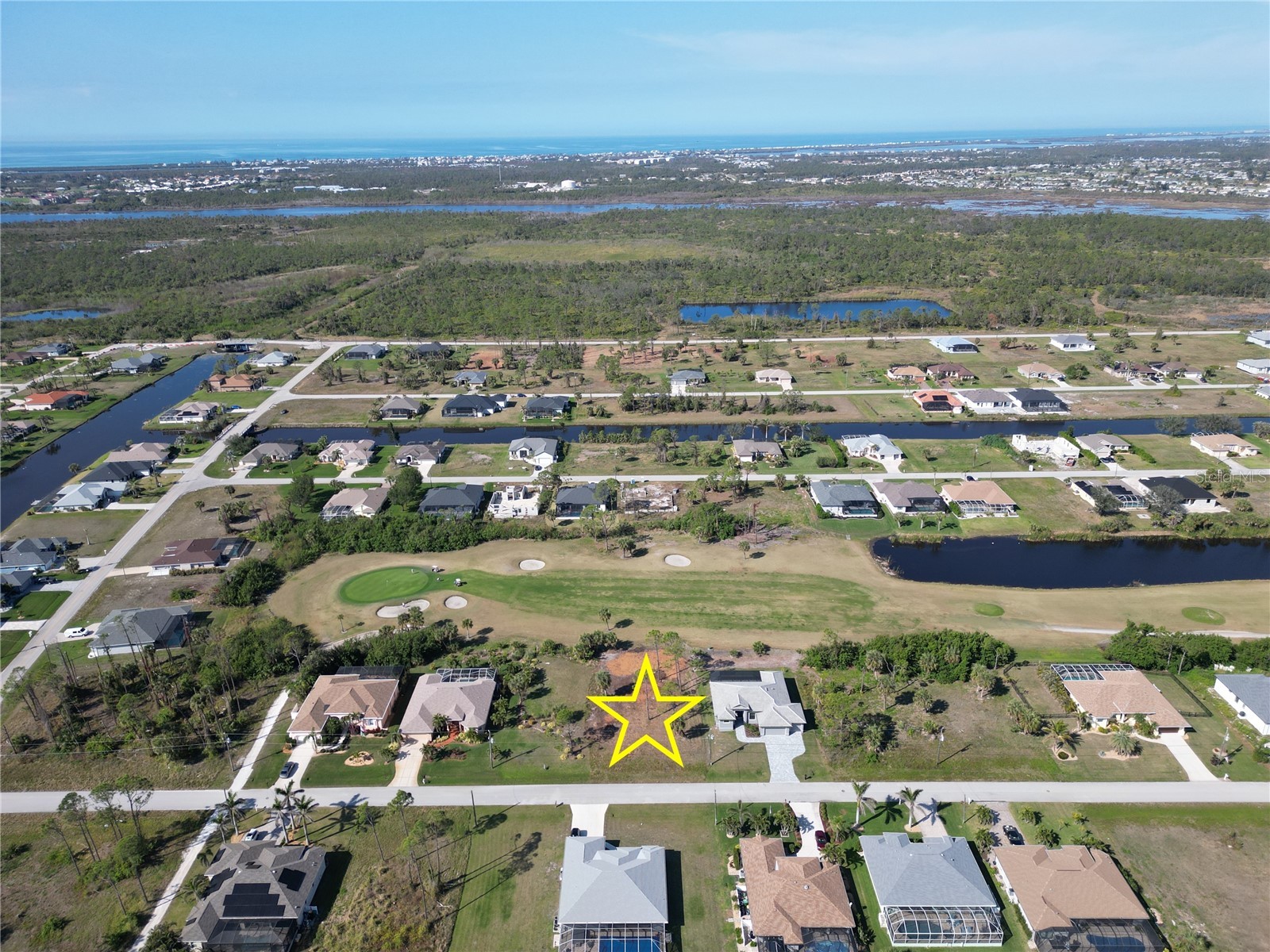 10 Pine Valley Place Rotonda West FL 33947 D6140564 image1
