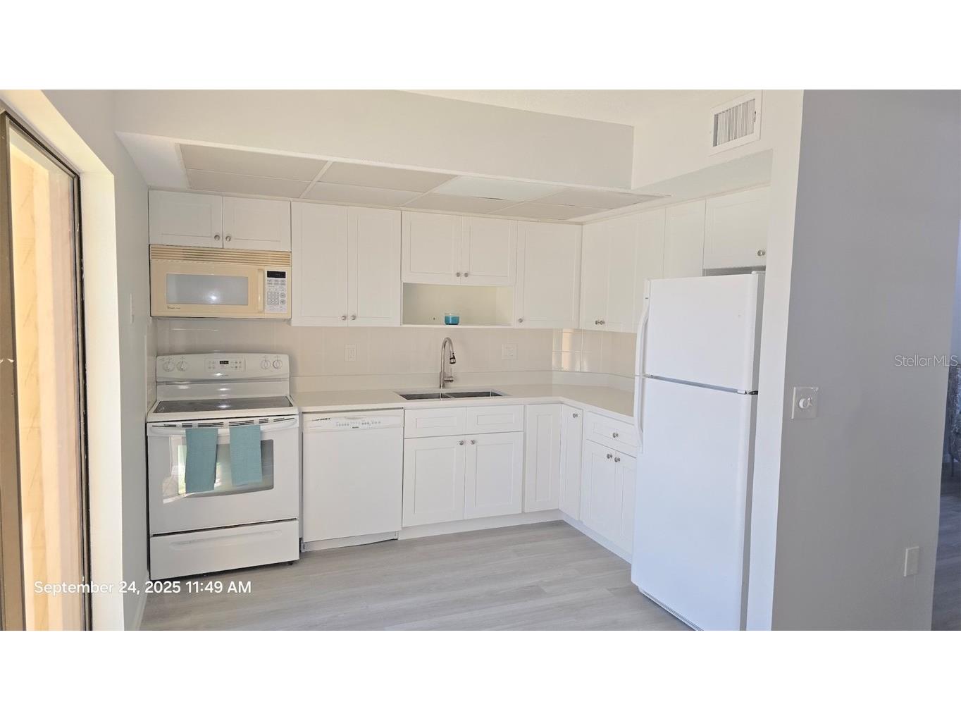 10 Quails Run Boulevard #1 Englewood FL 34223 TB8433755 image8