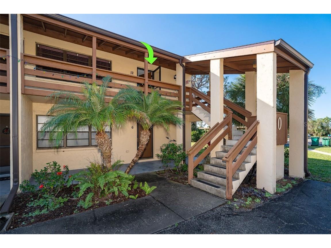 10 Quails Run Boulevard #12 Englewood FL 34223 D6139821 image1