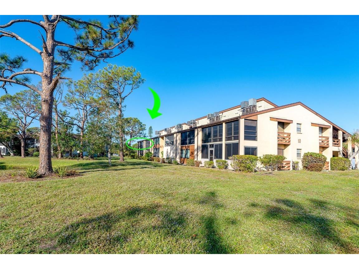 10 Quails Run Boulevard #12 Englewood FL 34223 D6139821 image2