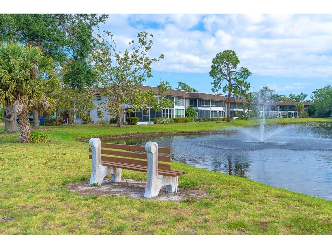 10 Quails Run Boulevard #12 Englewood FL 34223 D6139821 image36