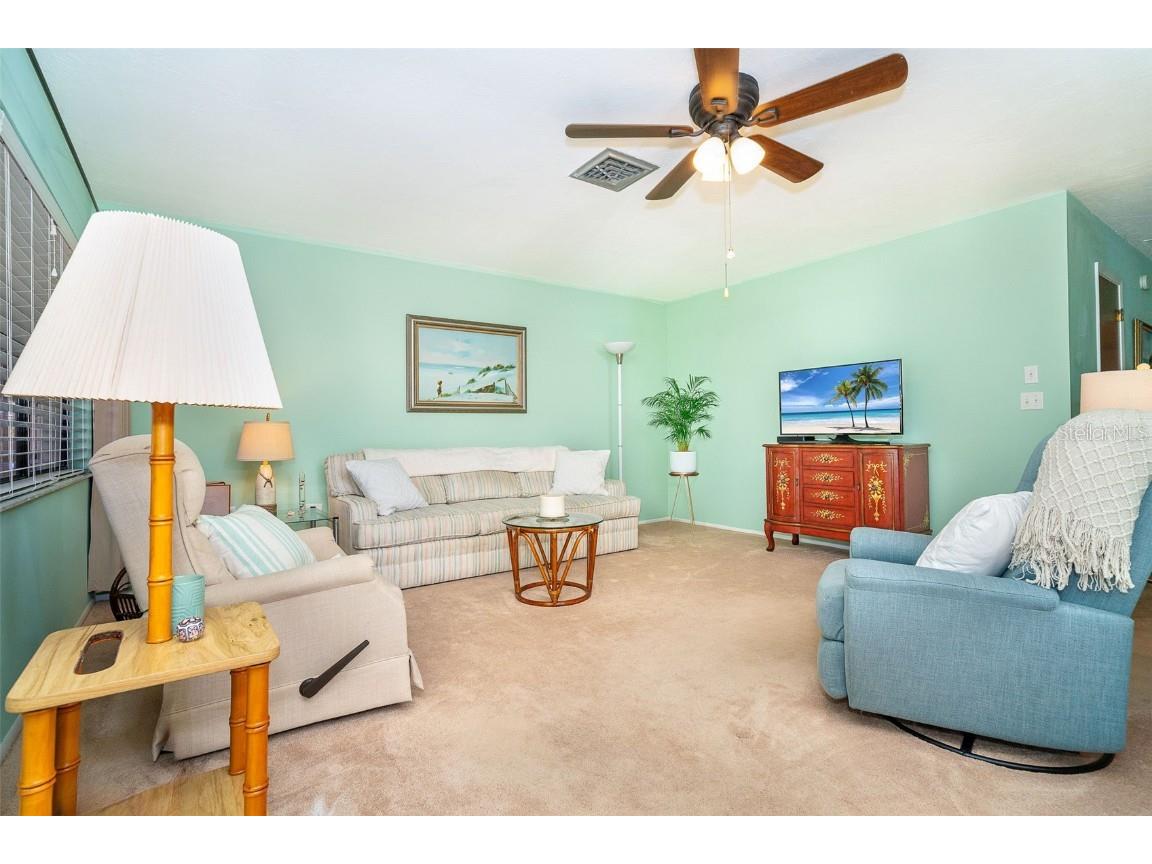 10 Quails Run Boulevard #12 Englewood FL 34223 D6139821 image6
