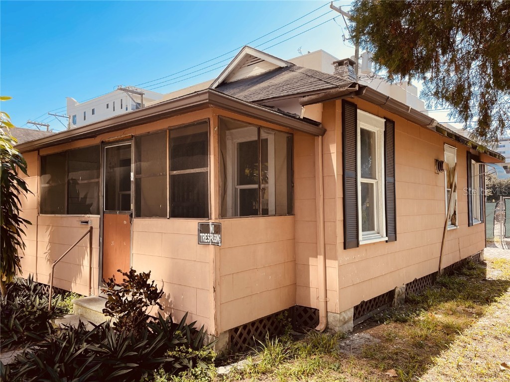 10 Rhoda Court S Saint Petersburg FL 33701 U8215625 image1