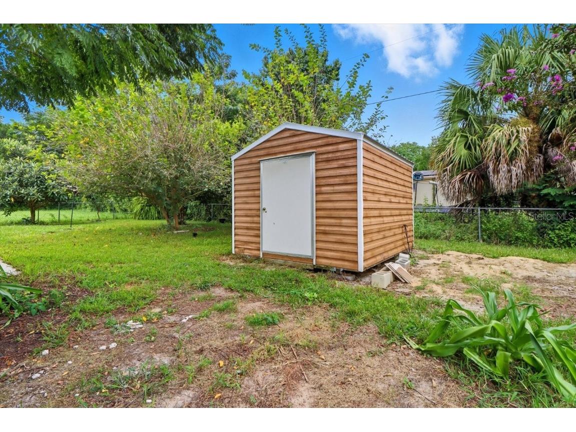 10 S Barbour Street Beverly Hills FL 34465 OM709876 image35