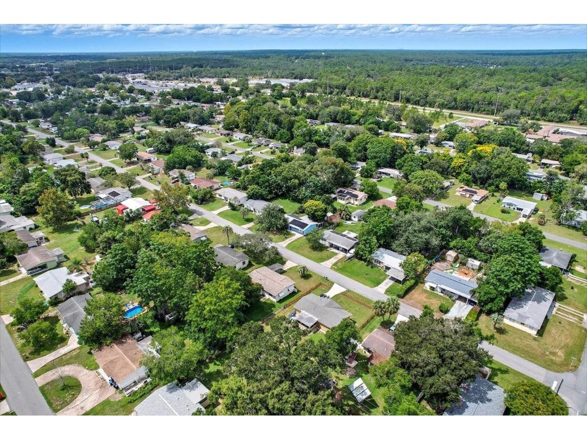 10 S Barbour Street Beverly Hills FL 34465 OM709876 image42