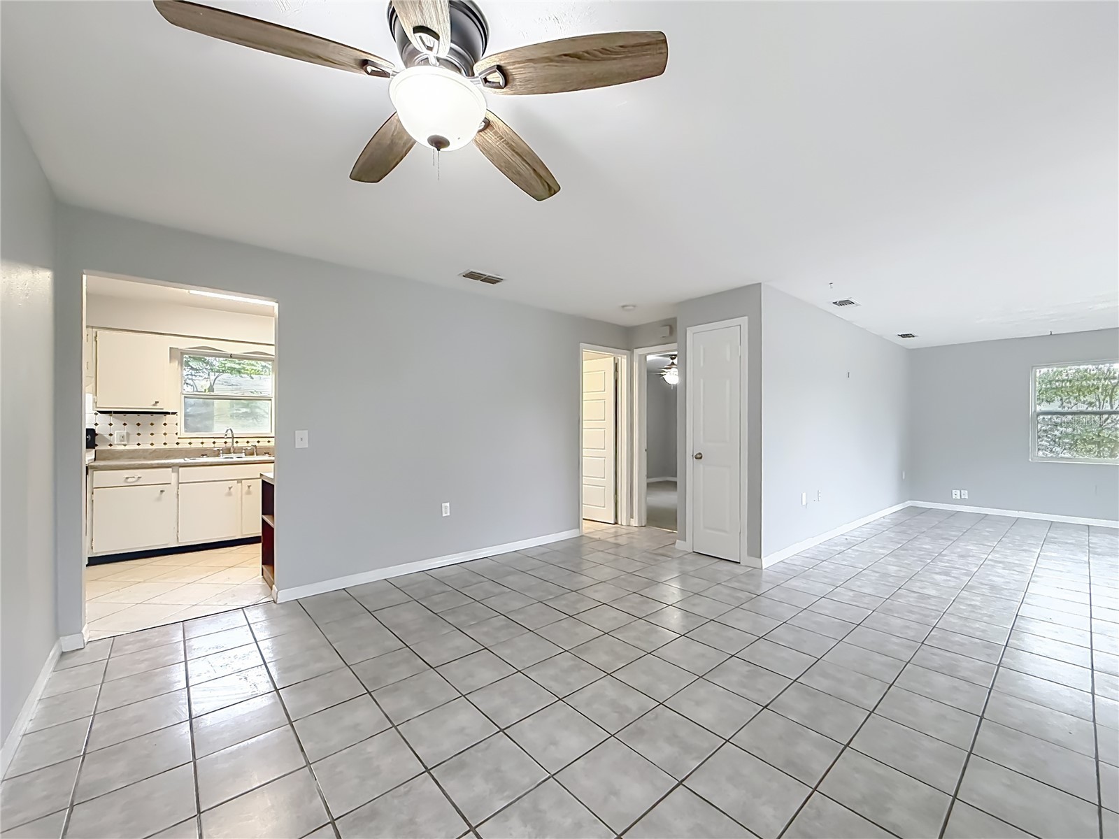 10 S Wadsworth Avenue Beverly Hills FL 34465 C7526106 image13