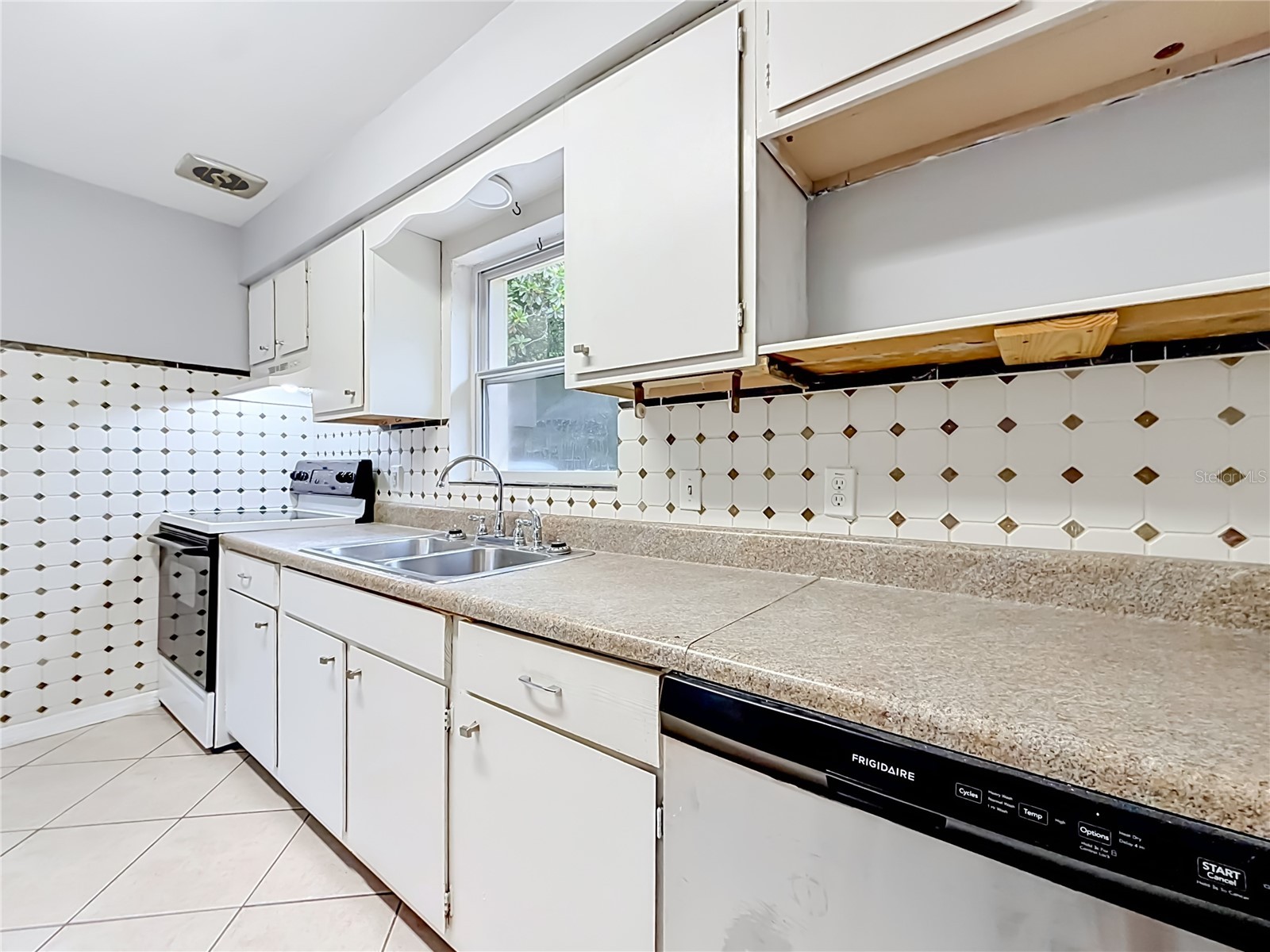 10 S Wadsworth Avenue Beverly Hills FL 34465 C7526106 image16