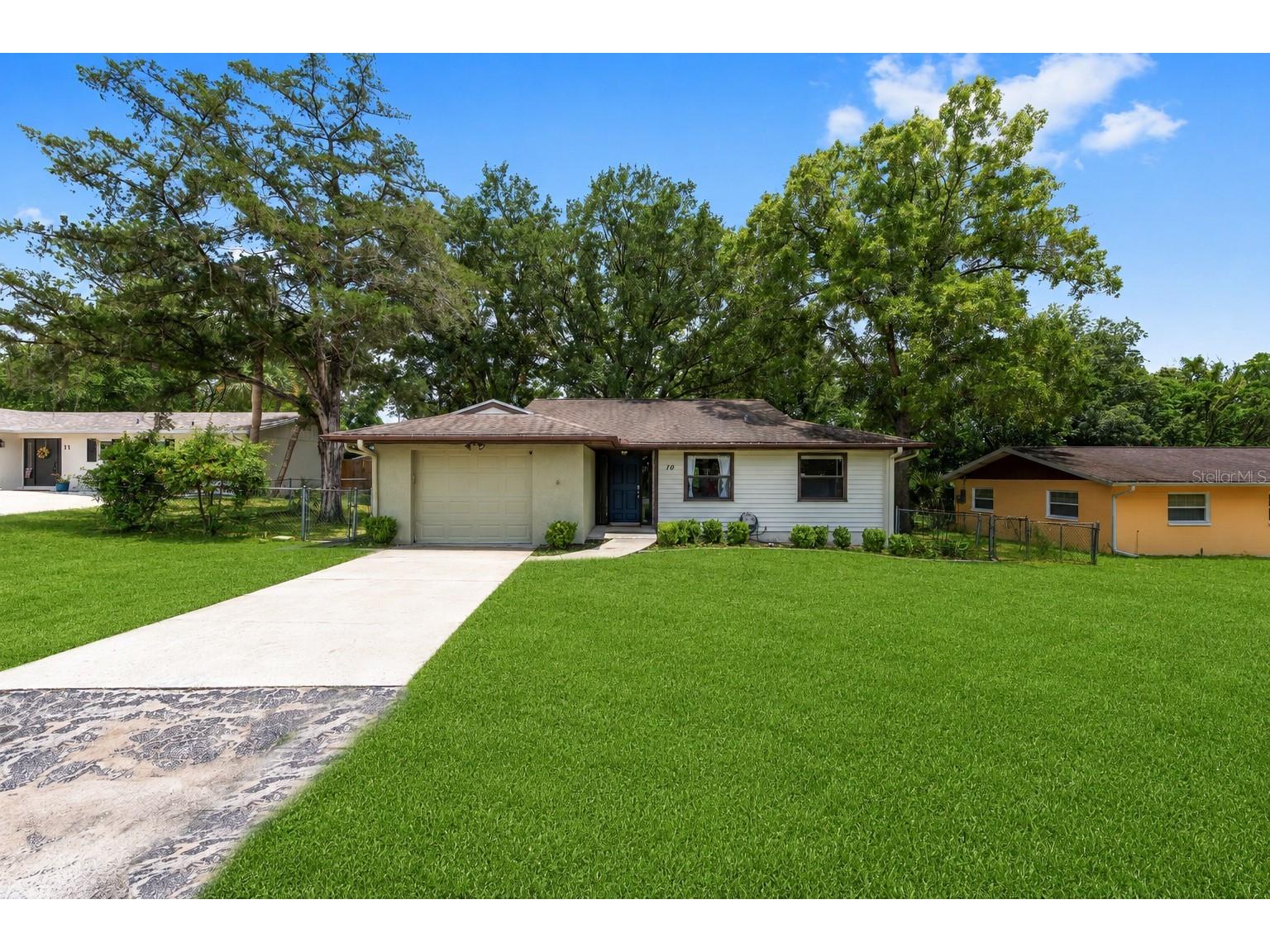 10 Silver Drive Ocala FL 34472 G5111579 image1