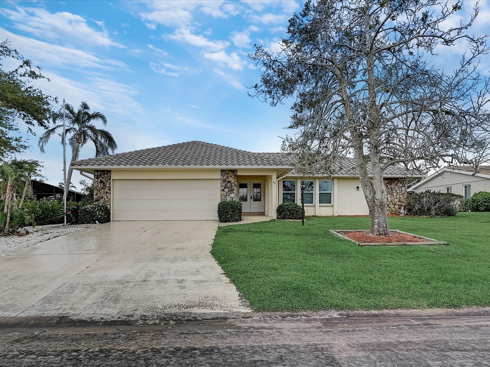 10 Stone Mountain Boulevard Englewood FL 34223 A4676254 image7