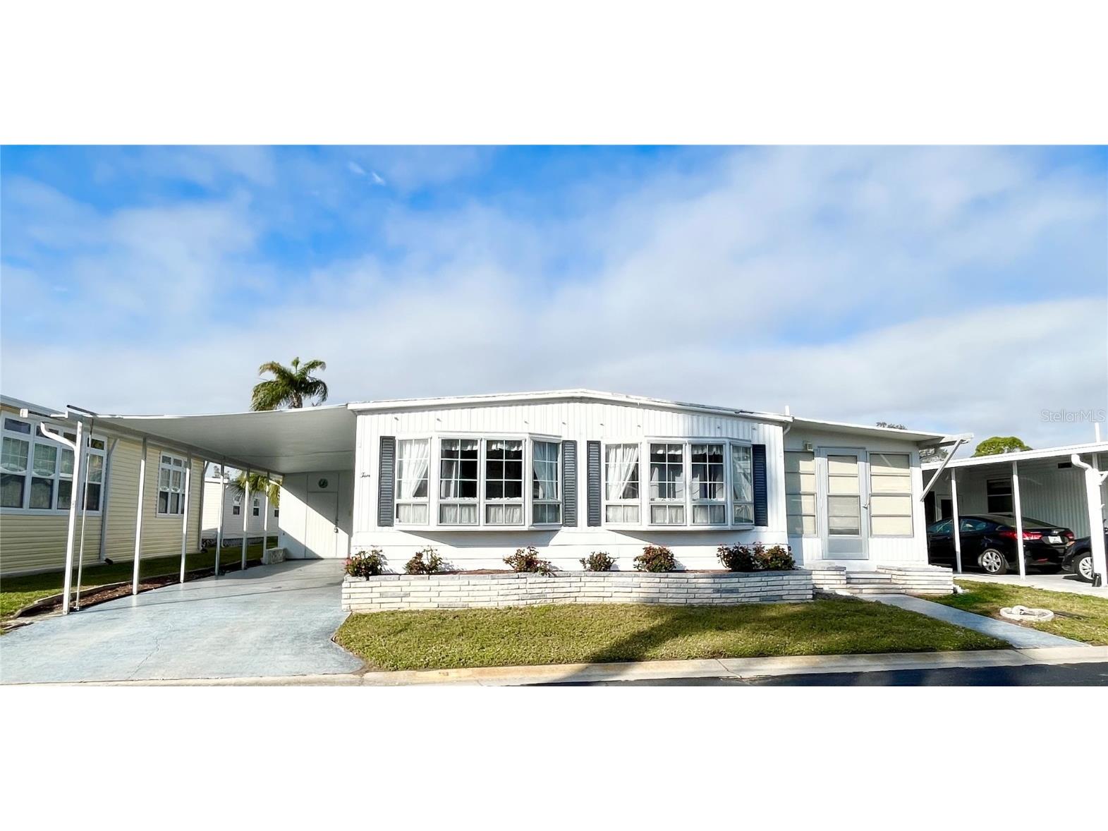 10 White Oak Terrace Sarasota FL 34237 A4610666 image1