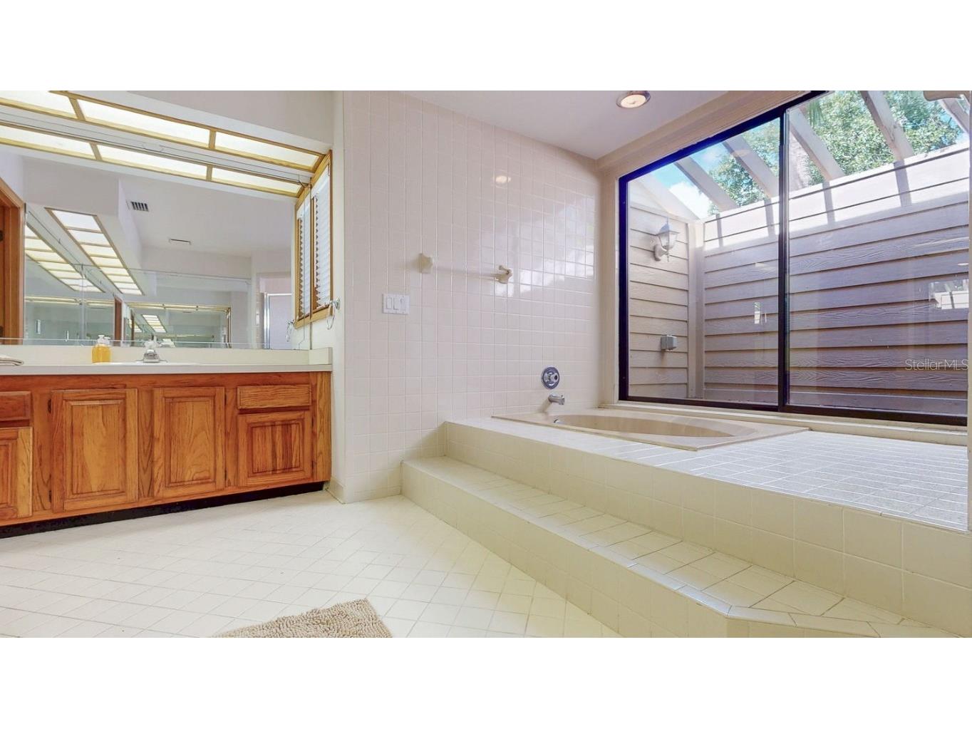 10 Woodridge Circle Oldsmar FL 34677 TB8440718 image14