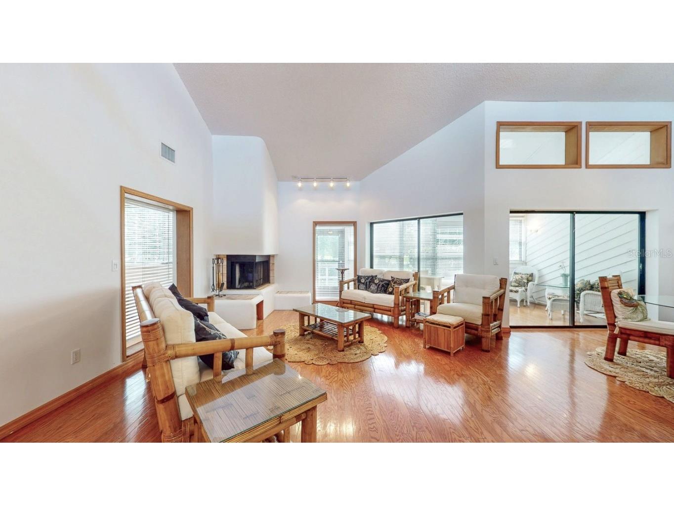 10 Woodridge Circle Oldsmar FL 34677 TB8440718 image7