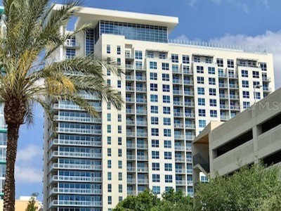 100-1 Lake Avenue Orlando FL 32801 O6135499 image1
