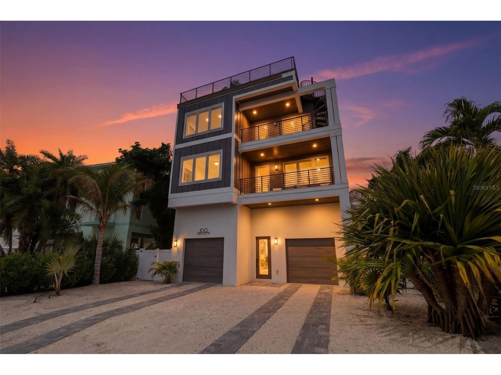 100 12th Street N Bradenton Beach FL 34217 TB8481910 image1