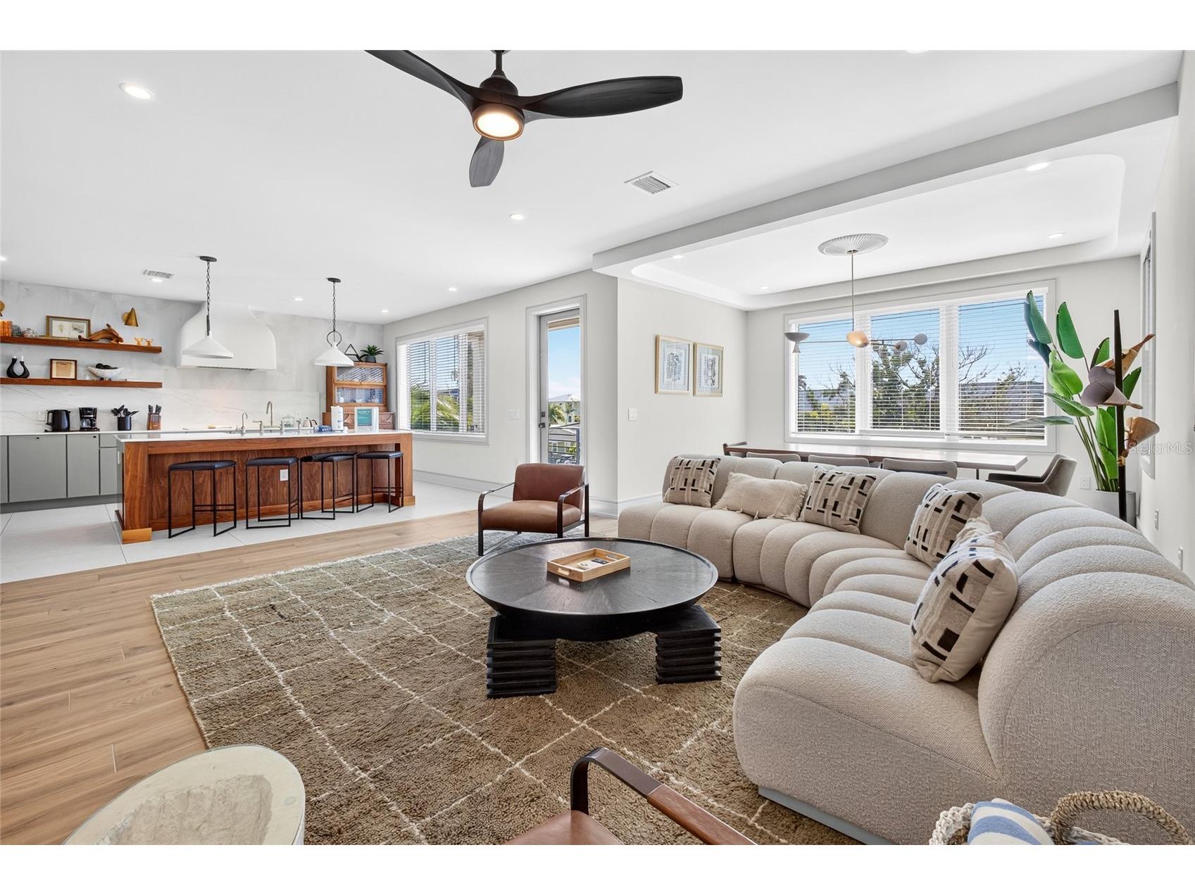 100 12th Street N Bradenton Beach FL 34217 TB8481910 image4