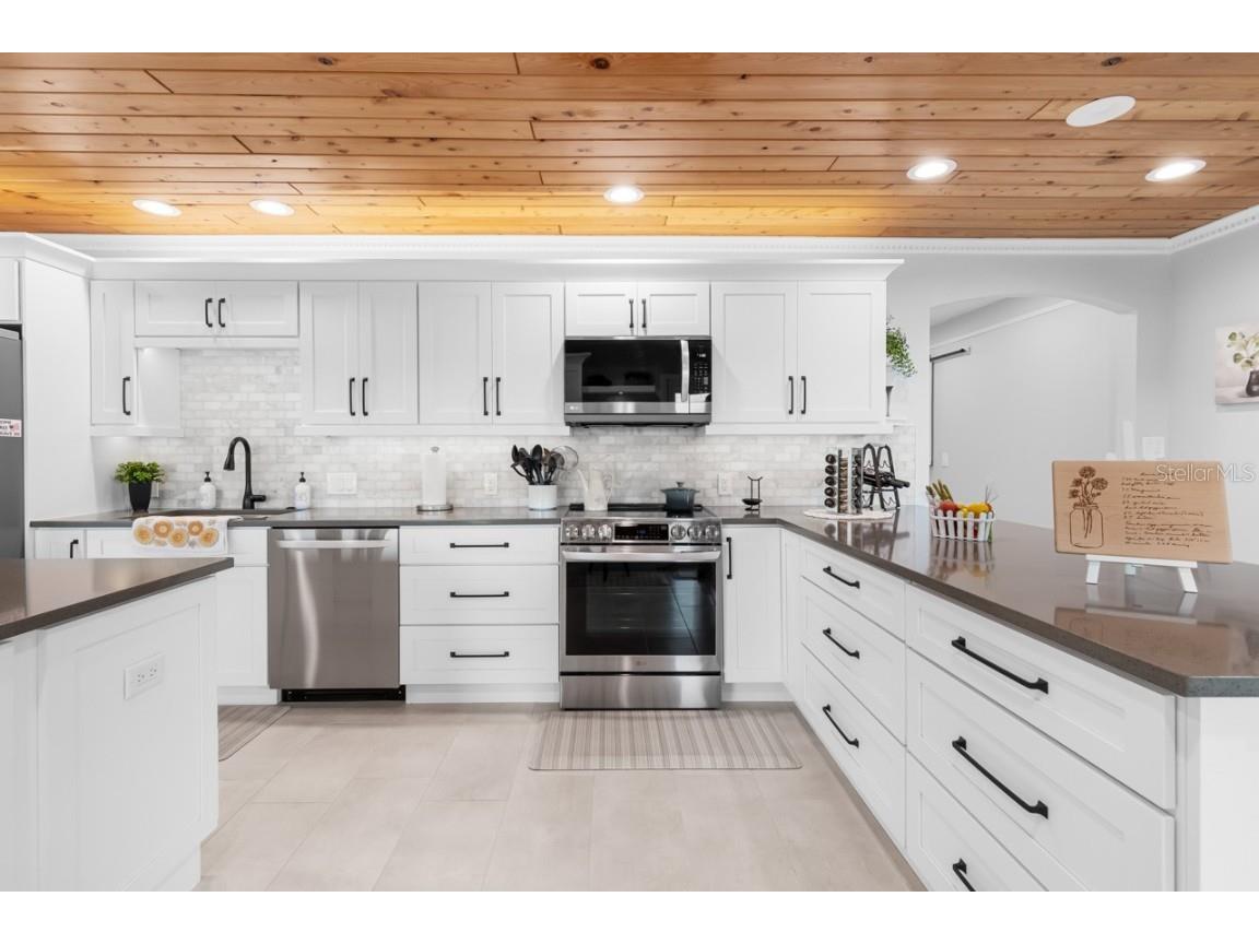 100 18th Street NW Ruskin FL 33570 - RUSKIN INLET - LITTLE MANATEE TB8383446 image18