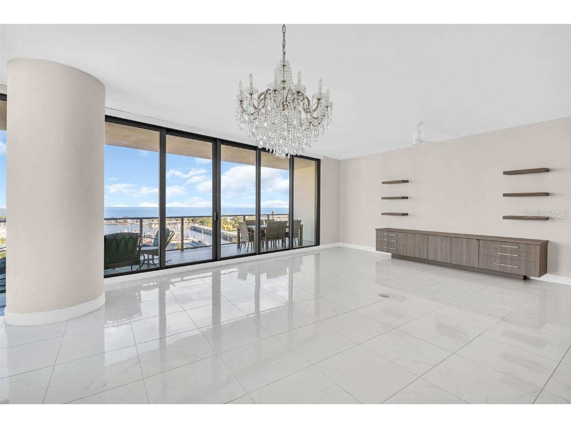 100 1st Avenue N #1005 Saint Petersburg FL 33701 - TAMPA BAY TB8369836 image14