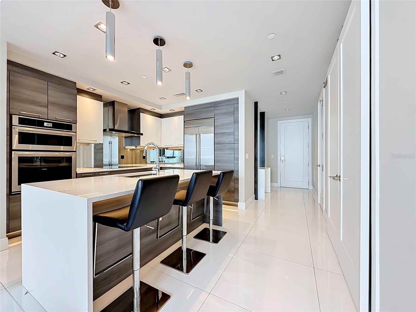 100 1st Avenue N #1106 Saint Petersburg FL 33701 TB8507991 image10
