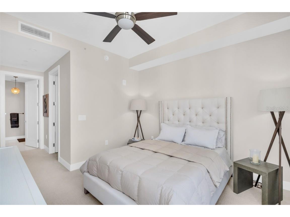 100 1st Avenue N #1706 Saint Petersburg FL 33701 TB8447075 image21