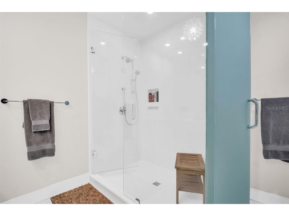 100 1st Avenue N #1706 Saint Petersburg FL 33701 TB8447075 image25