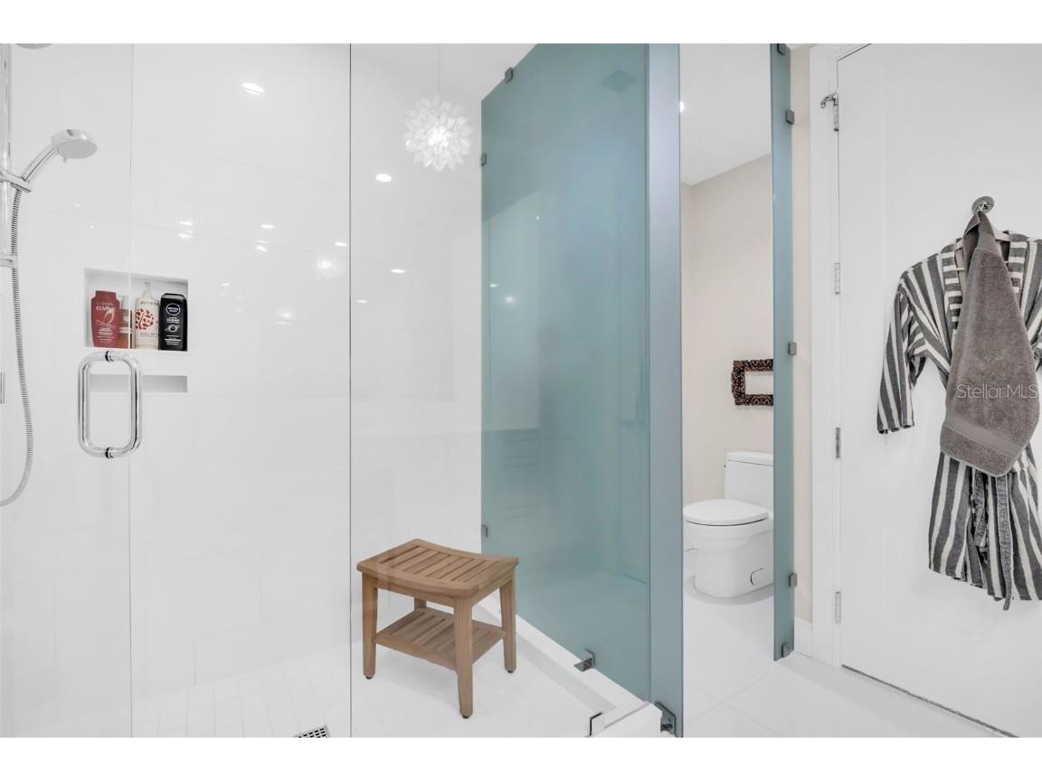 100 1st Avenue N #1706 Saint Petersburg FL 33701 TB8447075 image26