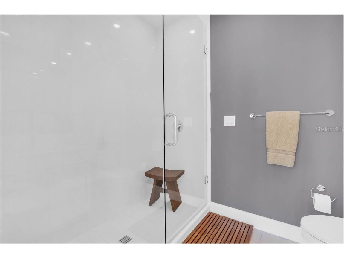 100 1st Avenue N #1706 Saint Petersburg FL 33701 TB8447075 image31