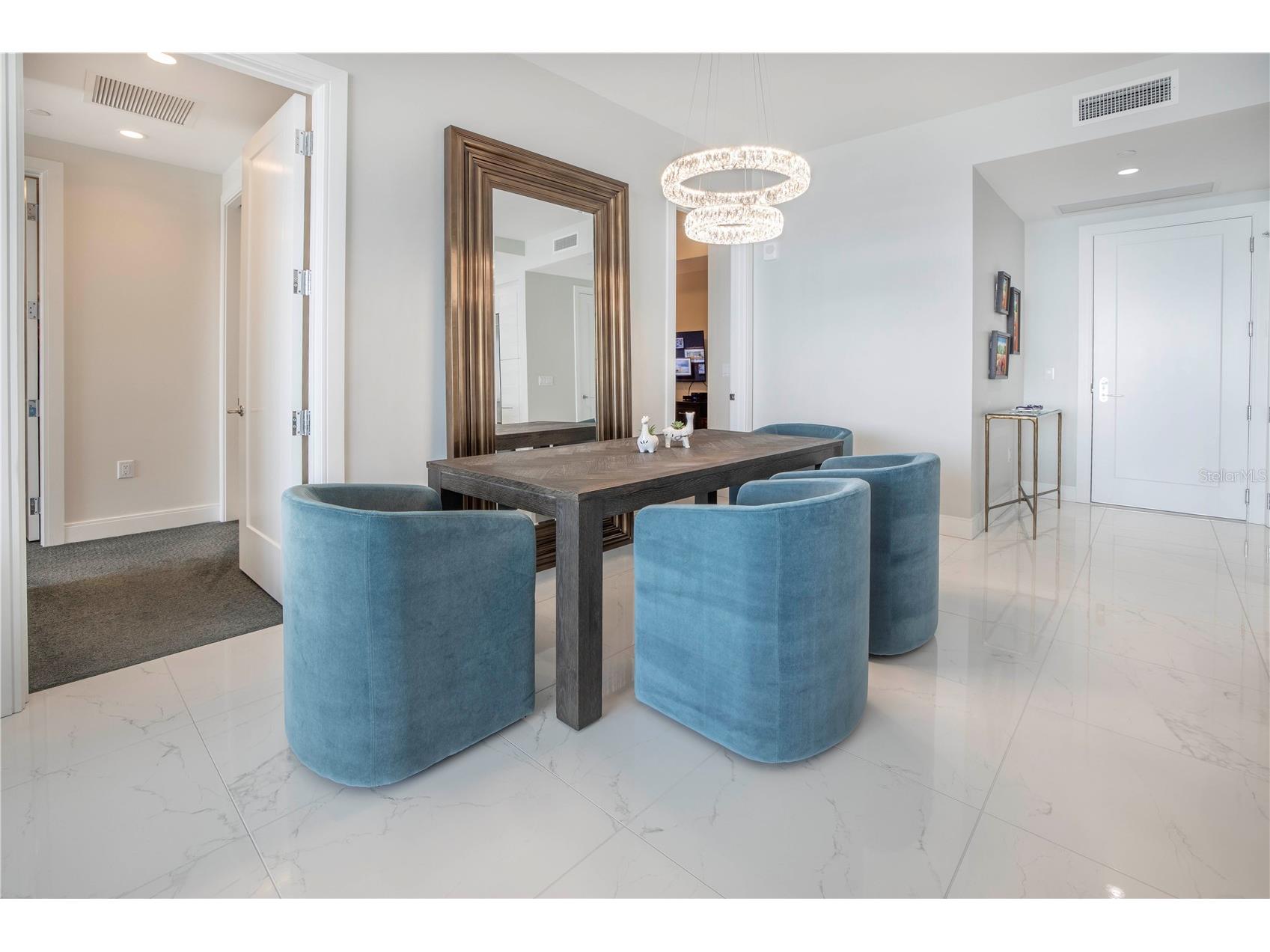 100 1st Avenue N #1804 Saint Petersburg FL 33701 TB8448841 image11