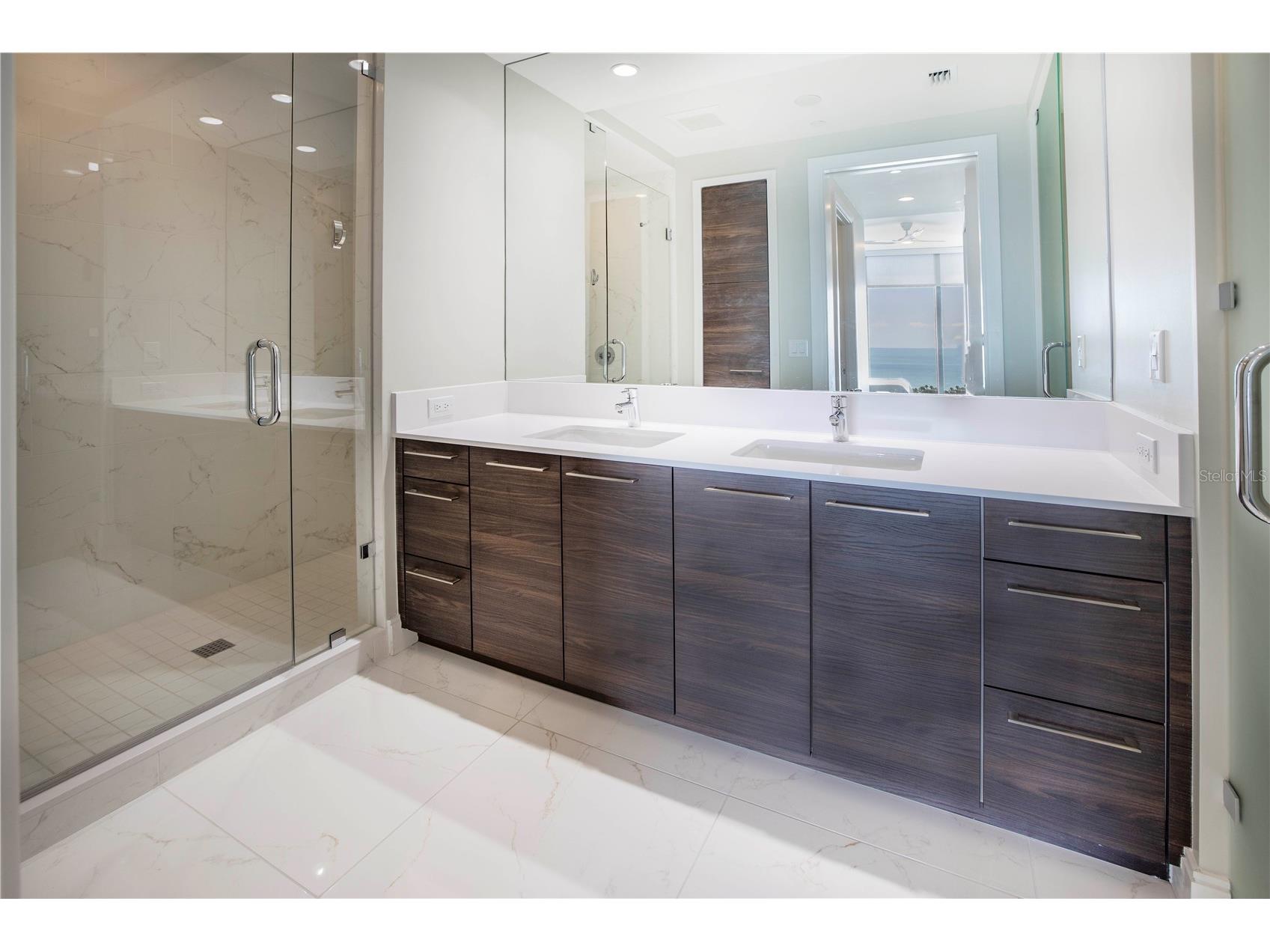 100 1st Avenue N #1804 Saint Petersburg FL 33701 TB8448841 image24